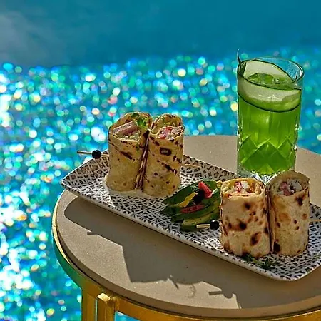 Icon Mykonos Otel 4*